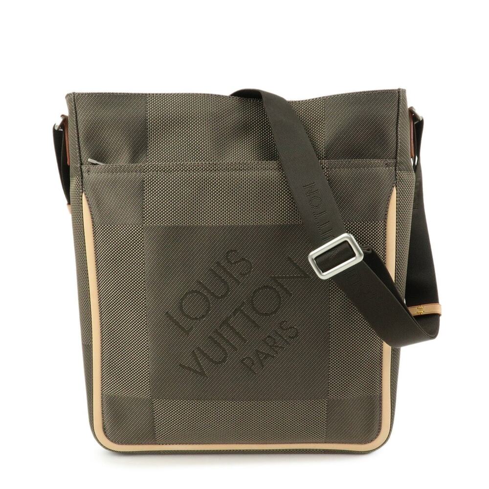 Louis Vuitton Damier Giant Compagnon Crossbody Bag Brown